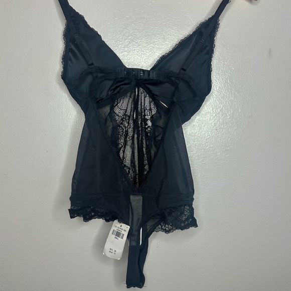 Abercrombie & Fitch – Lace Bodysuit - Picture 3 of 4